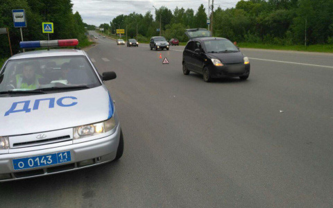 В Сыктывкаре 23-летняя девушка на "Шевроле" сбила ребенка (фото)