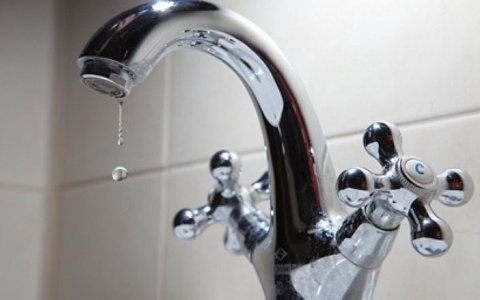 Появился график подвоза воды во время массового отключения в Сыктывкаре