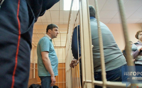 В Коми завершили расследование дела о взятках бывшего мэра Сыктывкара Зенищева