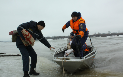 В Коми на реке Печора перевернулась лодка с тремя местными жителями