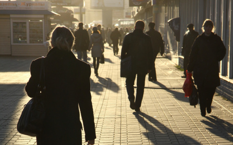 Сыктывкарцы сутки проходили мимо беспомощного мужчины, который лежал на улице