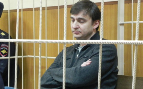 Экс-мэру Сыктывкара Зенищеву, который сидит в тюрьме, могут добавить срок