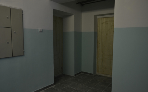 В одном из домов Коми разлагающееся тело мужчины нашли по запаху