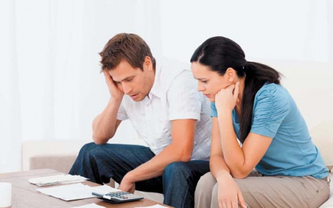 Как сэкономить на остеклении квартиры или дома: советы от «Северных окон»