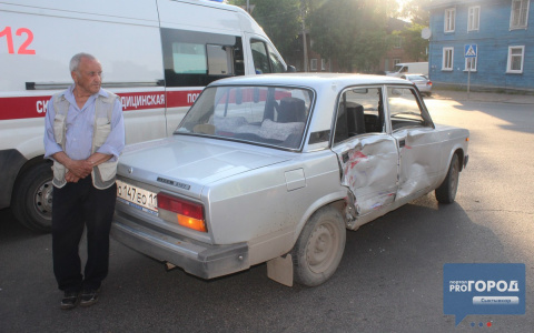Водитель "семерки" рассказал, как столкнулся с мотоциклом в центре Сыктывкара