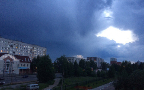Сегодня в Сыктывкаре пройдет самая сильная гроза за лето