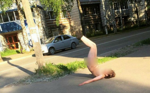 Сыктывкарцы о голой женщине в центре города: «Богиня улицы!»