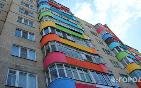 Мальчика, который в Сыктывкаре упал с пятого этажа, выводят из комы