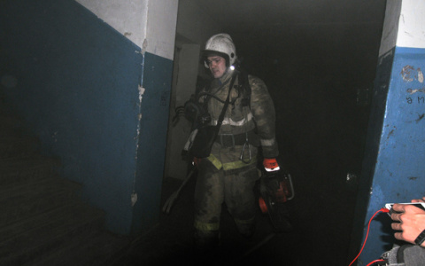 В Коми полыхал жилой дом (фото)