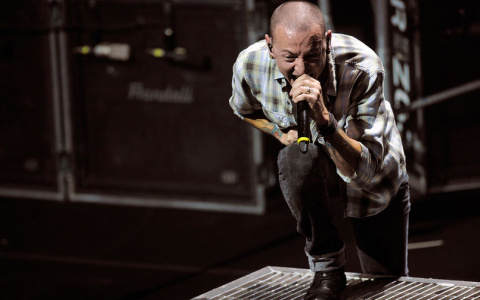 Конец эпохи: сыктывкарцы в соцсетях прощаются с солистом Linkin Park