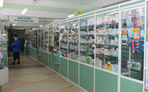 Государственные аптеки Коми заплатят долг, если снизят зарплату сотрудникам