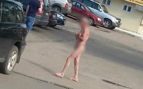 Сыктывкарец советской закалки прогуливался нагишом по улицам города (фото)