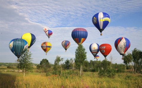 В День Республики над Коми пролетят десятки гигантских воздушных шаров