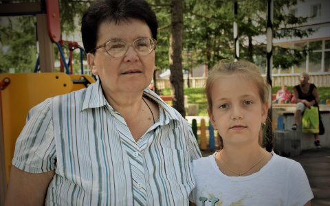 Сыктывкарка ищет героя, который спас ее вместе с внучкой из реки