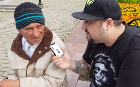 Сыктывкарец, который снимает видео о бомжах, нашел непьющего бездомного (видео)