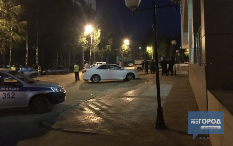 В УМВД по Сыктывкару рассказали, почему у ТЦ «Парма» дежурила полиция