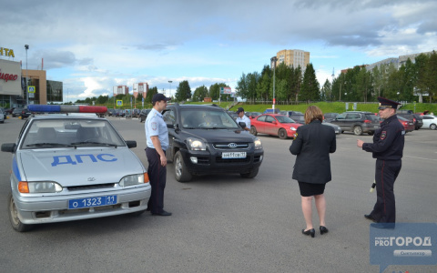 В Сыктывкаре судебные приставы охотились за автомобилями должников (фото)