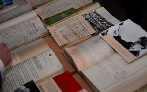 Сыктывкарка продаёт домашнюю библиотеку за миллион рублей (фото)