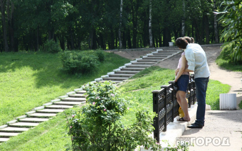 Гороскоп на 23 августа: Скорпионов тянет на природу, а Весов - в соцсети