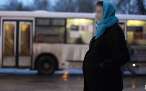 Психолог рассказала, почему жители Коми возненавидели голодающую мать-одиночку