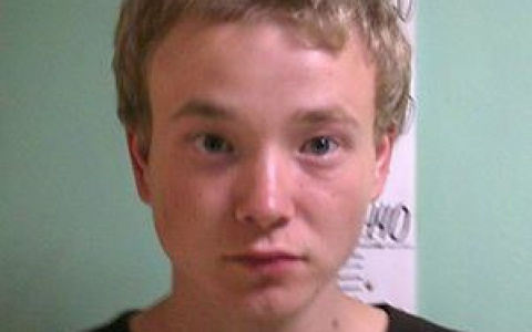 Сыктывкарцы рассказали про 21-летнего парня, которого полиция подозревает в убийстве