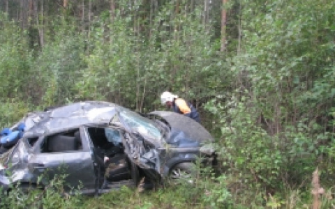 В Коми водитель уснул за рулем: в ДТП пострадала семья из 4 человек