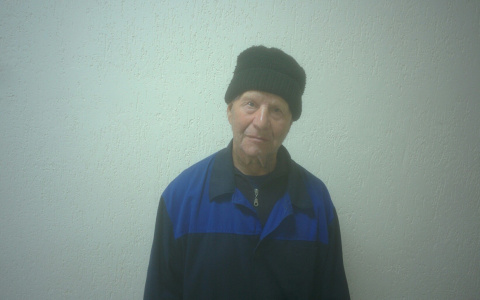 В лесу под Сыктывкаром на мужчину напали с ножом