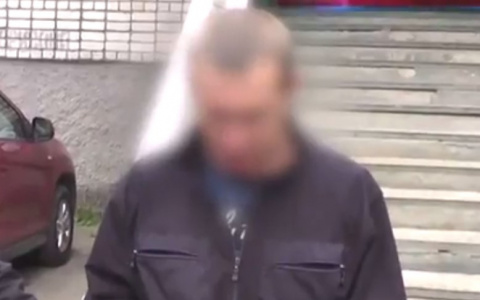 Сыктывкарец, который пырнул таксистку отверткой, рассказал о подробностях нападения (видео)