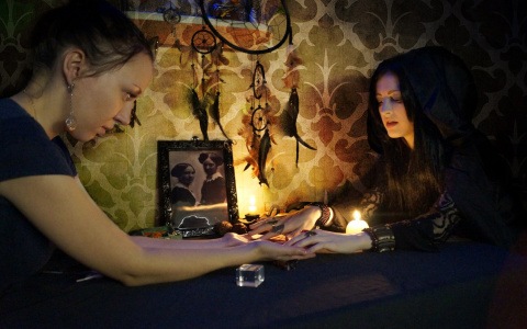 Гороскоп на 26 сентября: Девам нужно расставить приоритеты, а Скорпионам - проявить тактичность