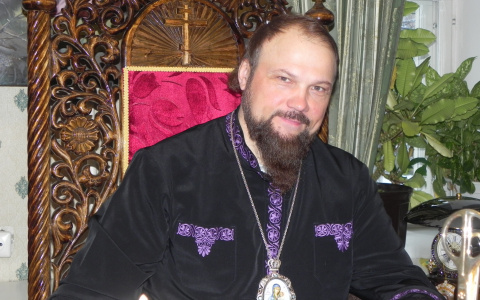 Сыктывкарцы подозревают архиепископа Питирима в обмане верующих