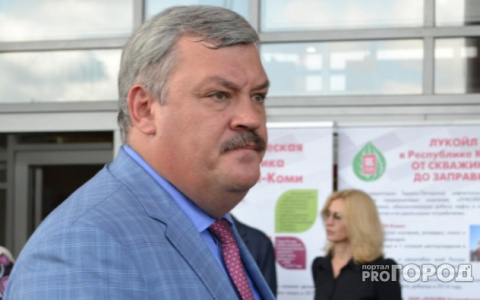 Прохожие на улицах Сыктывкара рассказали, что думают об отставке главы Коми