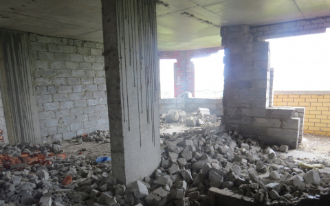 Экс-заместитель главы Троицко-Печорского района Коми оставил переселенцев без крыши над головой