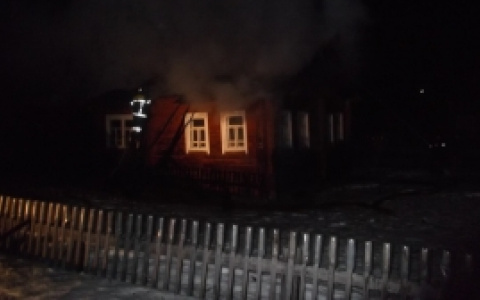 В Коми на пожаре сгорели мужчина и женщина