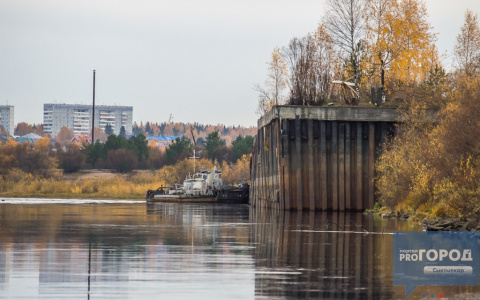 Прогулка по Нижнему Чову: старый причал, святой источник и новый мост (фоторепортаж)