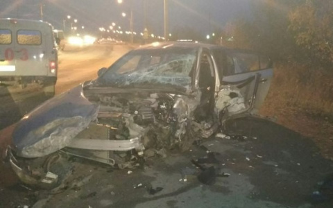 В Коми пьяный водитель вылетел на «встречку» и устроил страшное ДТП (фото)