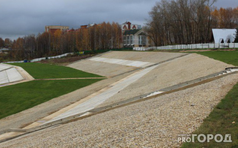 Стало известно, когда закончатся работы на набережной Сыктывкара