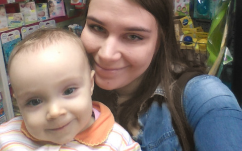 В фотоконкурсе «Селфи-мама» на портале PG11.ru появились новые участницы