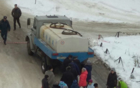 Город обезвожен: в Коми из-за строительства бассейна произошла ЖКХ-катастрофа