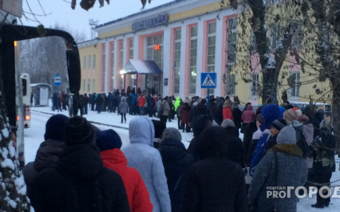 В Сыктывкаре отменили безлимитные проездные на автобусы