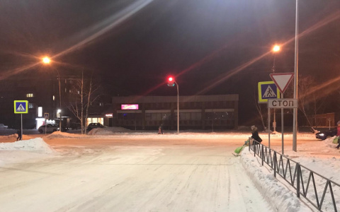 В Коми пожилая автоледи на «УАЗе» сбила 17-летнюю девушку