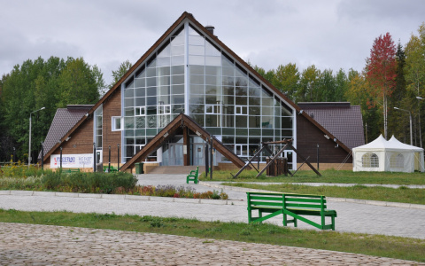 Раскрыто дело о махинациях при строительстве этнопарка в Ыбе и Дома дружбы народов