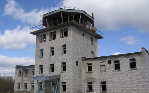 В Республике Коми продается военный аэродром со всей инфраструктурой (фото)