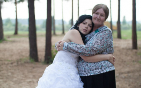 Сыктывкарцы поблагодарили своих мам и признались им в любви