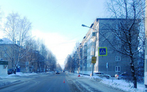 В Коми «Газель» снесла женщину и уехала с места ДТП