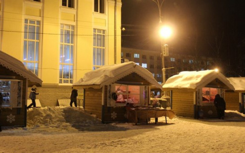На Стефановской площади Сыктывкара открылась рождественская ярмарка
