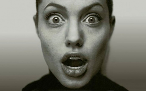 Гороскоп на 17 декабря: Девы будут в шоке, а у Водолея расстроятся планы