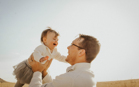 В Коми мужчины могут получить 25 тысяч рублей