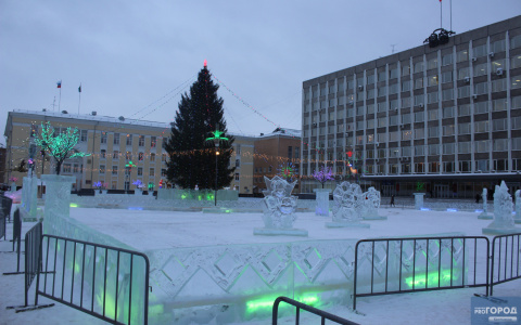 Прогулка по новогоднему Сыктывкару: какие места в городе украсили лучше всего