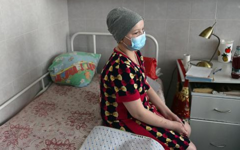 В Сыктывкаре умерла от рака 13-летняя девочка, за жизнь которой боролись всем миром