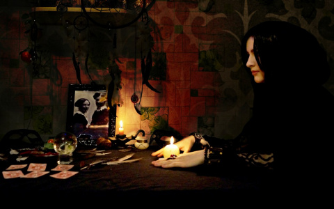 Гороскоп на 30 декабря: Тельцам лучше плыть по течению, а у львов есть шанс схватить удачу за хвост